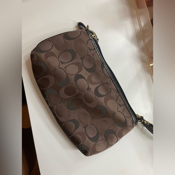 COACH gently used wristlet in brown/black - Picture 8 of 8